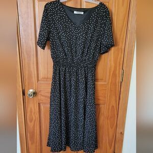 Women's Polka Dot Vneck Dress Size XL
